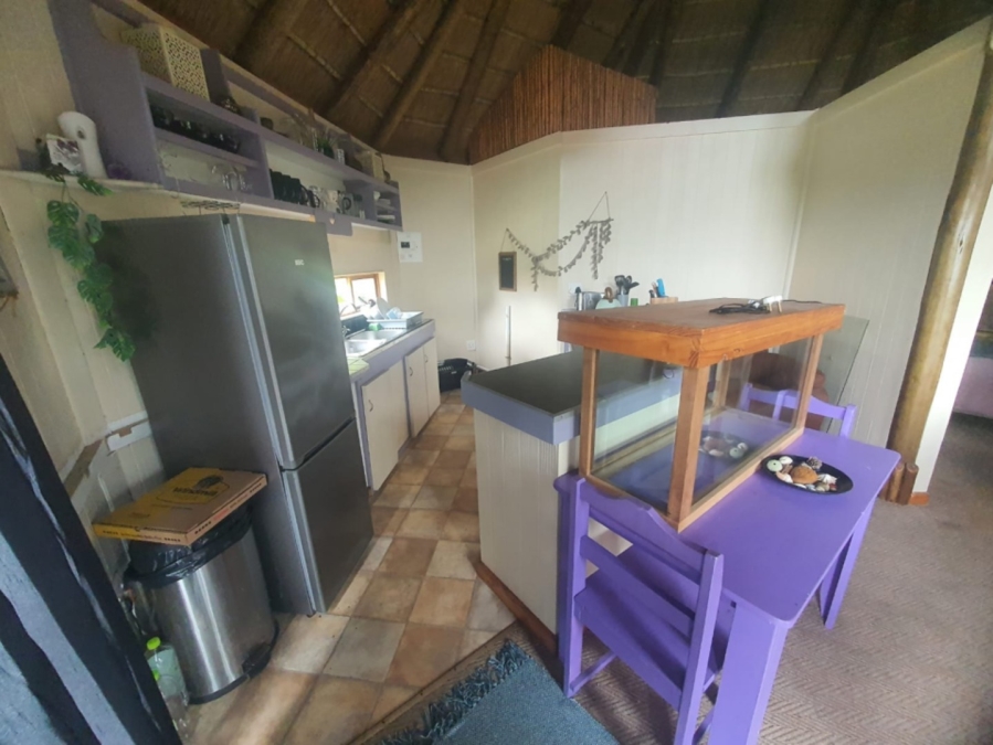 To Let 1 Bedroom Property for Rent in Sunrise On Sea Eastern Cape